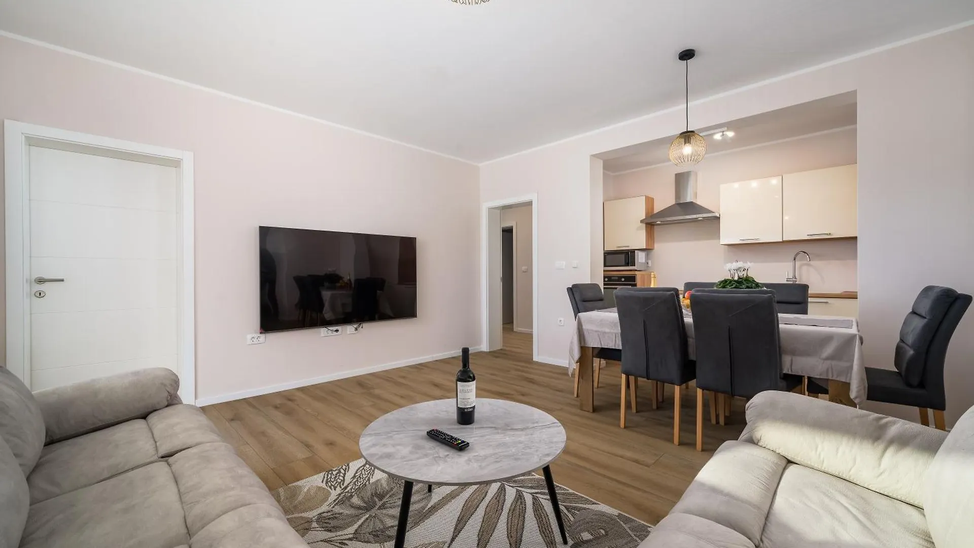 דירה Apartmani Am-פורץ